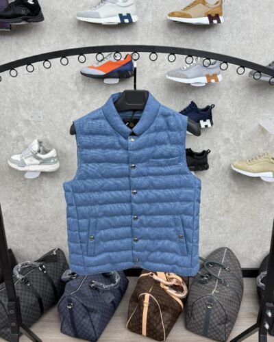 Loro Piana Bodywarmer Blue