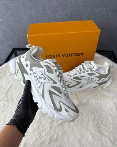 Louis Vuitton Tatic White Grey