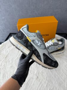 Louis Vuitton Run Away Sneakers Grey Yellow - Afbeelding 2
