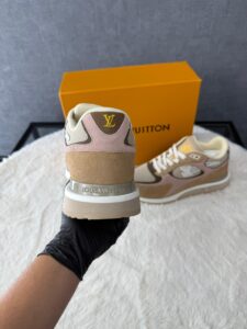 Louis Vuitton Run Away Sneakers Beige - Afbeelding 5