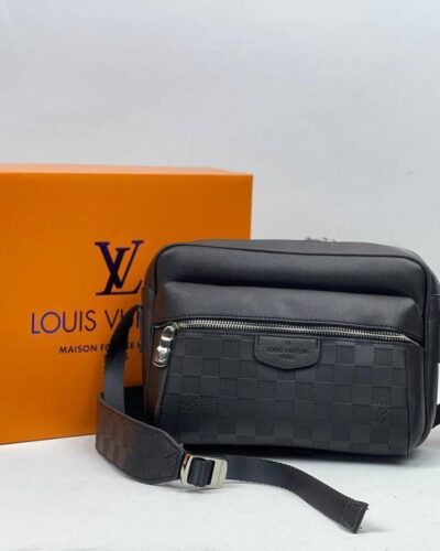 Louis Vuitton Blue Leather Messenger Shoilder Pack