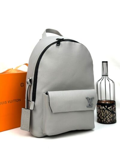 Louis Vuitton Light Grey Canvas Shoulder Bag