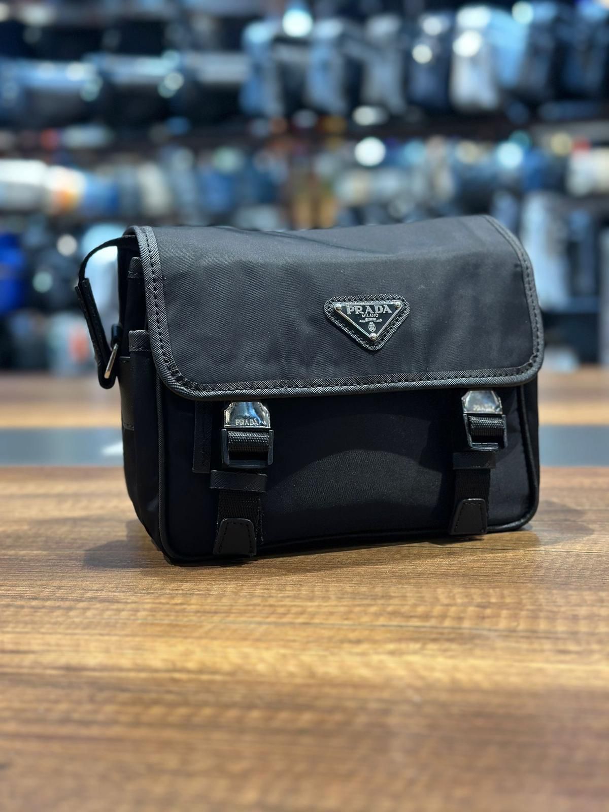 Prada Black Re-Nylon And Saffiano Leather Shoulder Bag - Afbeelding 1