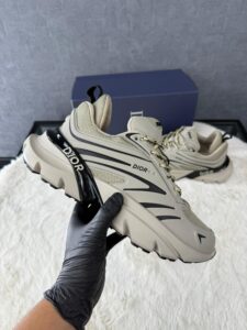 Christian Dior B44 Beige - Afbeelding 2