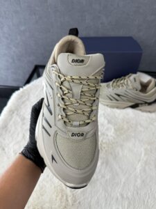 Christian Dior B44 Beige - Afbeelding 3