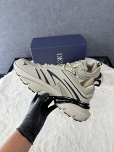 Christian Dior B44 Beige - Afbeelding 4