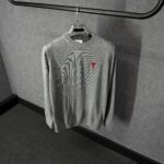 Ami Sweater Donker Grijs Zachte Stof