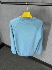 Ami Light Blue Sweater - Afbeelding 2