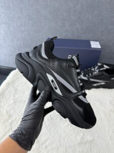 Christian Dior B22 Black on Black - Afbeelding 2