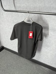 Gucci Black T-Shirt Small Logo Steal - Afbeelding 2