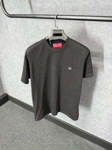 Gucci Black T-Shirt Small Logo Steal