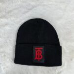 Burberry (B) Muts Zwart