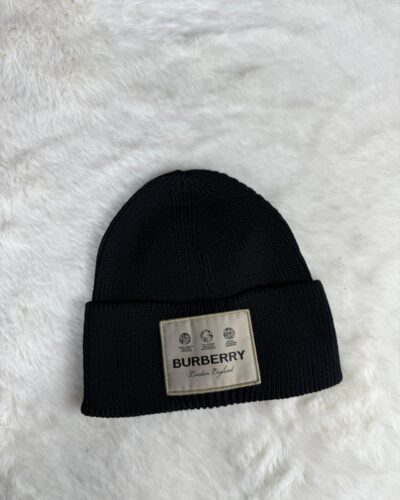 Burberry Muts Zwart