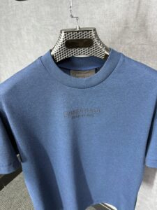 Essentials Fear Of God Dark Blue T-Shirt MID Logo - Afbeelding 2