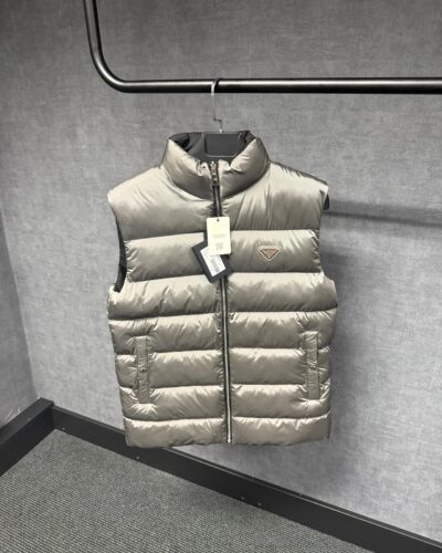 Prada Grey Puffer Full Zipper Quilted Jacket DUBBELZIJDIG