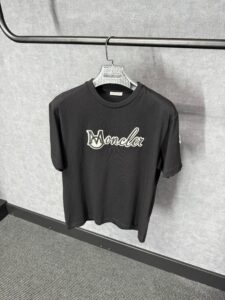 Moncler Black T-Shirt Mid Logo Text