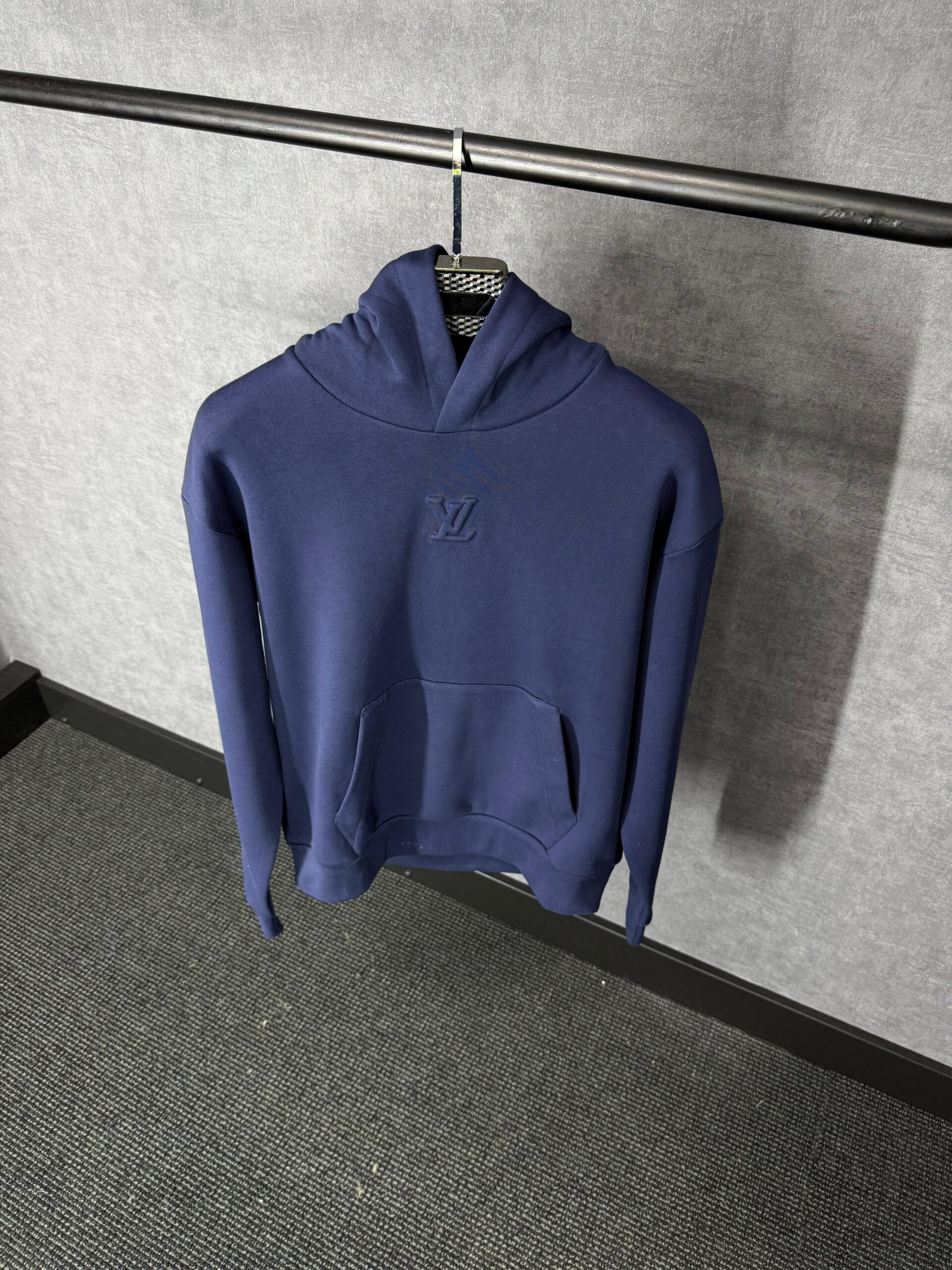 Louis Vuitton Dark Blue Hoody High Quality - Afbeelding 1