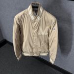 Moncler Bomer Beige Jasje High Quality