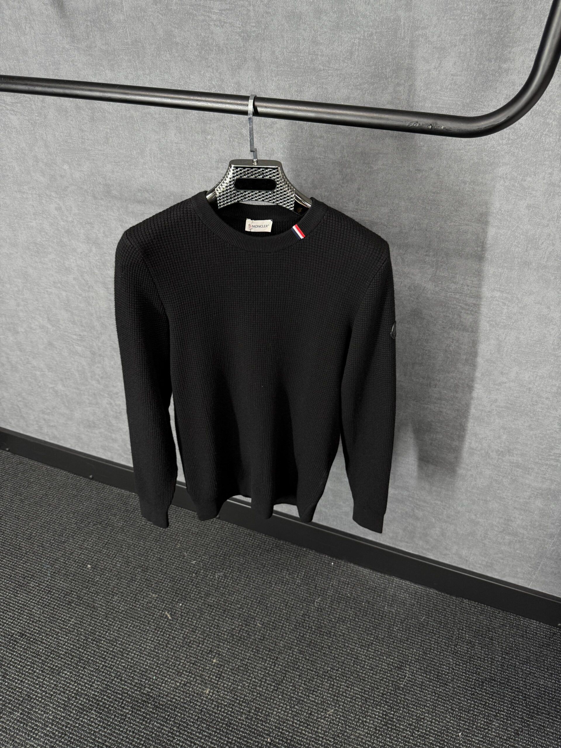 Moncler Brei Stof Black Sweater Black Logo - Afbeelding 1