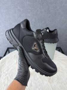 Prada Black Sneakers - Afbeelding 2