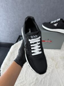 Prada Black/White Sneakers - Afbeelding 4