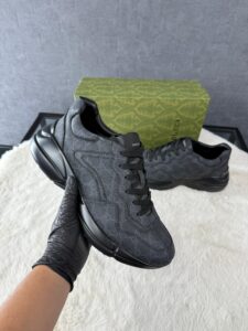 Gucci Rhyton Sneakers Black