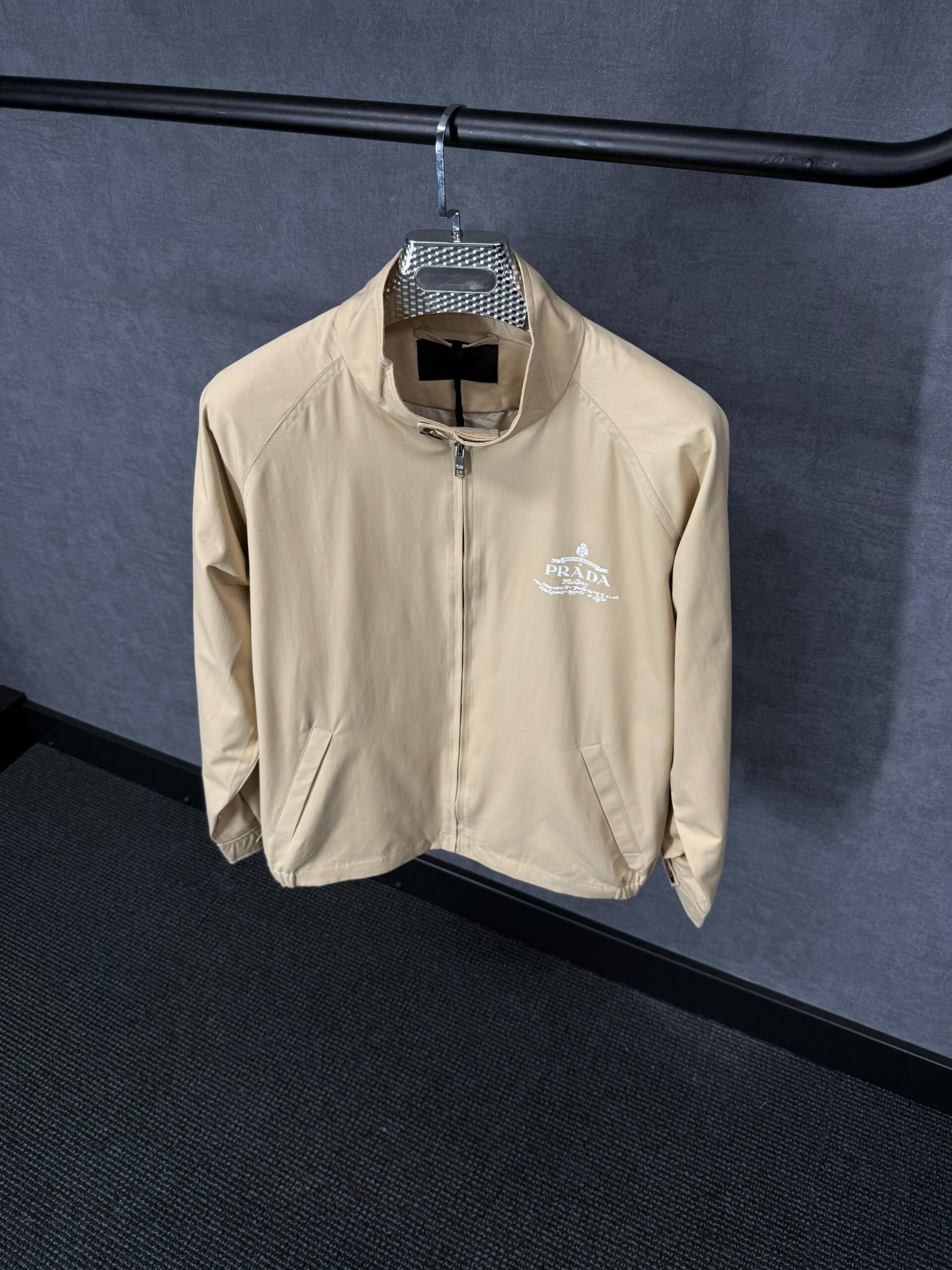 Prada Beige Zomerjasje High Quality - Afbeelding 1