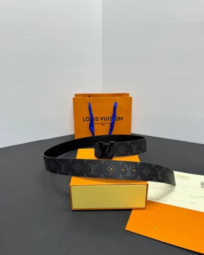 Louis Vuitton Black Riem Monogram
