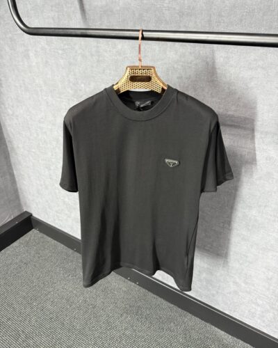 Prada Zwart T-Shirt Simpel
