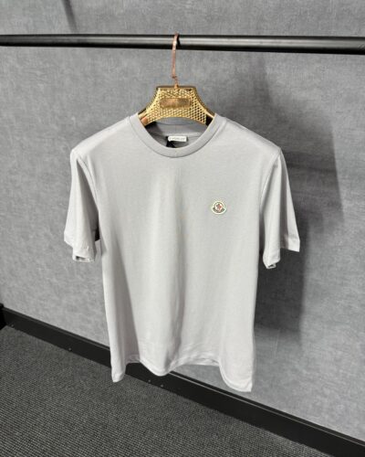 Moncler Grey T-Shirt Simpel Logo