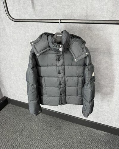 Moncler Vezere Hooded Down Jacket Black + NFC (High Quality)