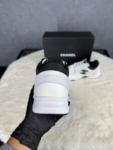 Chanel Wit Sneakers Black Logo - Afbeelding 5