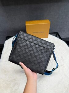 Louis Vuitton Trio Bag Black on Black Blue Blokjes - Afbeelding 3