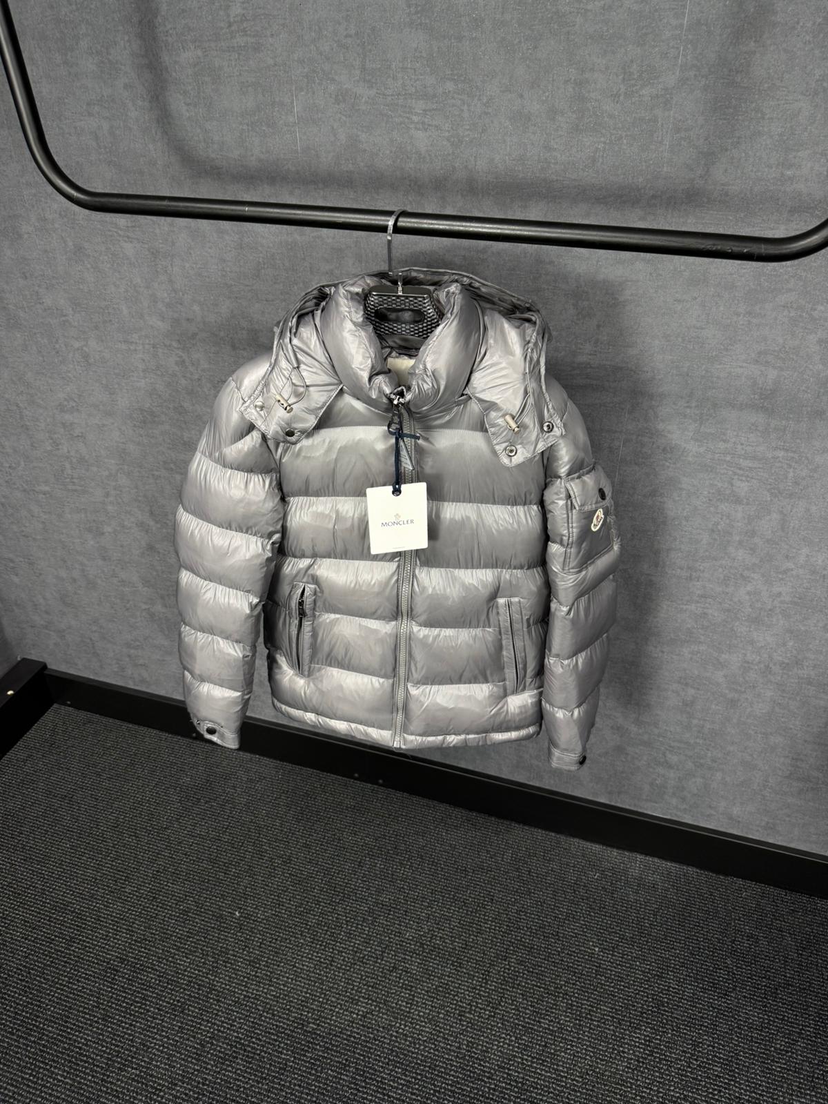 Moncler Maya Grey Winter Jacket + NFC LOGO - Afbeelding 1