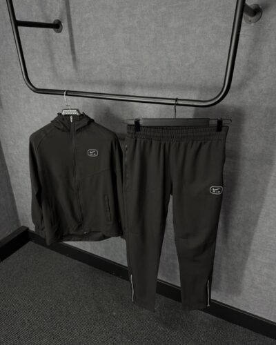 Nike Air Trainingspak Zwart