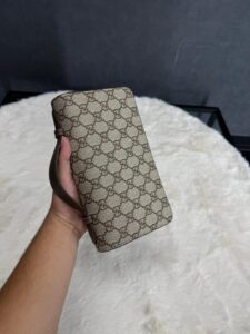 Gucci Portemonnee Beige