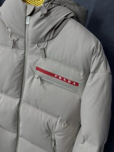 Prada Beige Re-Nylon Hooded Puffer Jacket High Quality - Afbeelding 5