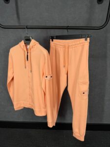 Stone Island Ghost Zalm Trainingspak - Afbeelding 2