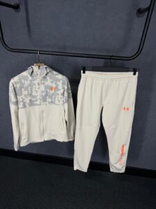 Under Armour Beige Camo Trainingspak - Afbeelding 2