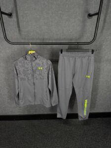 Under Armour Dark Grey Camo Trainingspak - Afbeelding 2