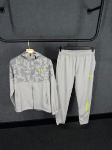 Under Armour Light Grey Camo Trainingspak - Afbeelding 2