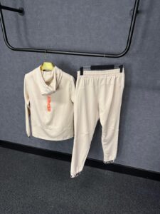 Under Armour Trainingspak Beige - Afbeelding 3