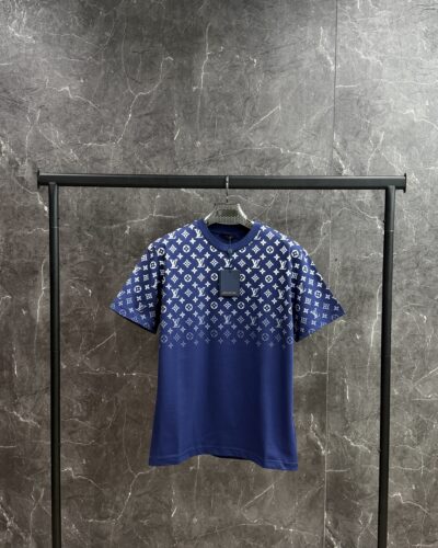 louis vuitton monogram T-shirt blue